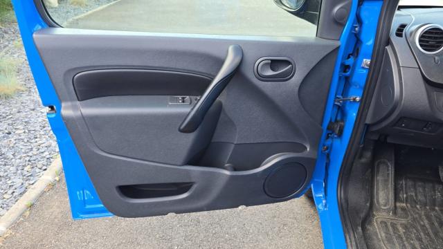 Renault Kangoo image 7