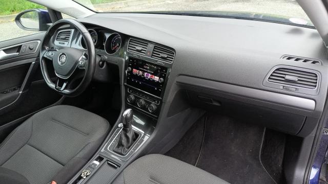 Volkswagen Golf image 1