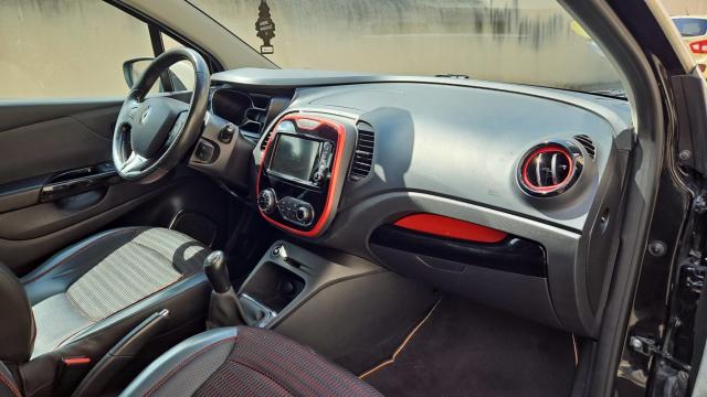 Renault Captur image 2