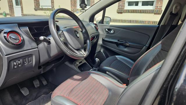 Renault Captur image 1