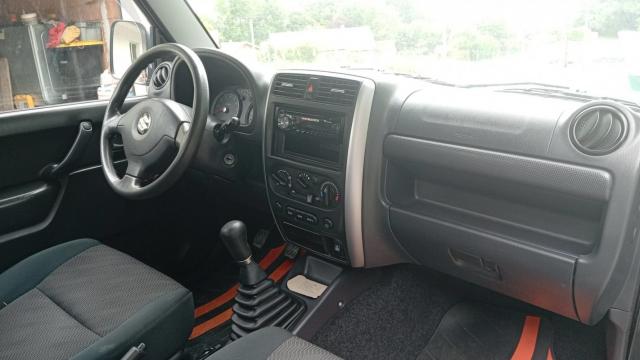 Suzuki Jimny image 8
