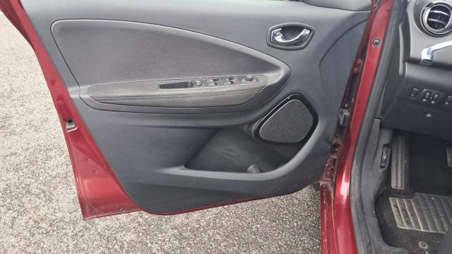 Renault Zoe image 9