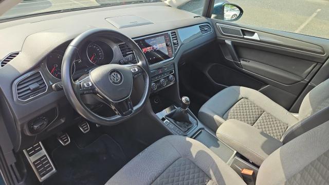 Volkswagen Golf Sportsvan image 9