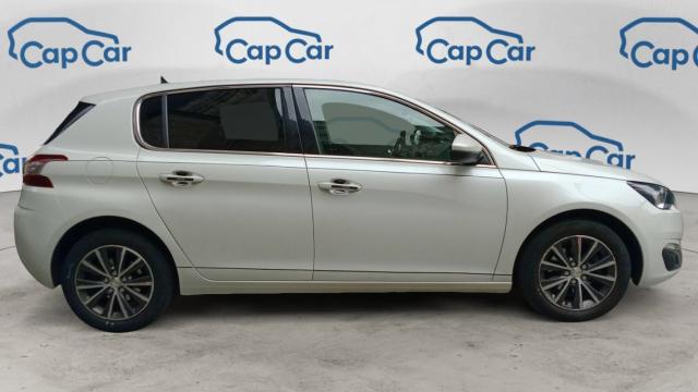 Peugeot 308 image 8