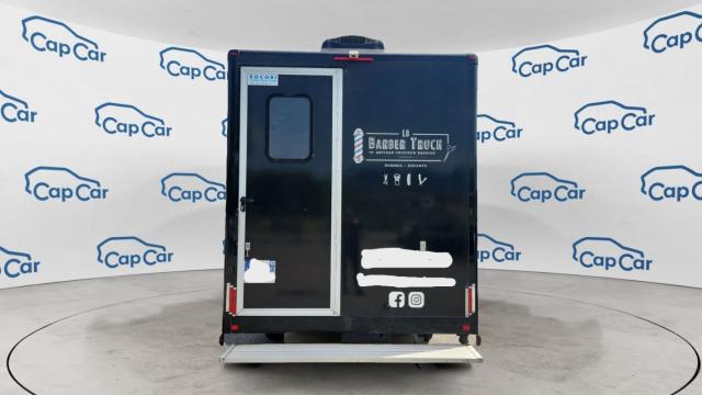 Renault Master image 2