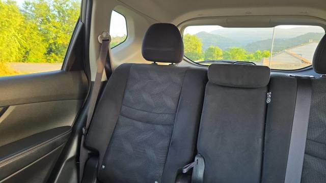 Nissan X-Trail image 1