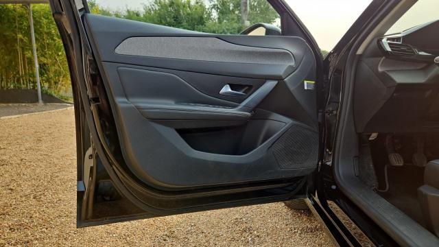 Peugeot 308 image 4