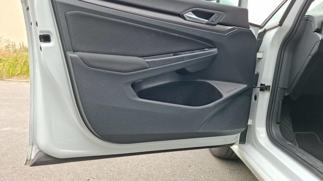 Volkswagen Golf image 6