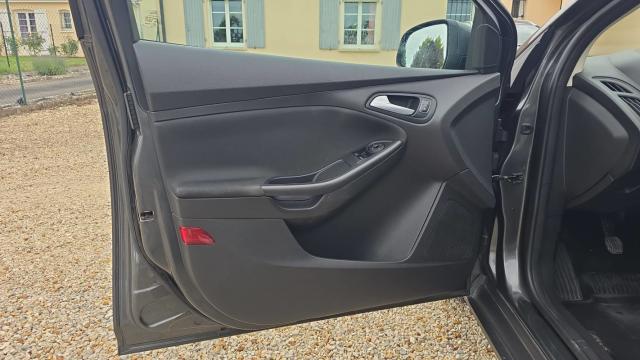 Ford Focus image 4