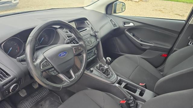 Ford Focus image 6