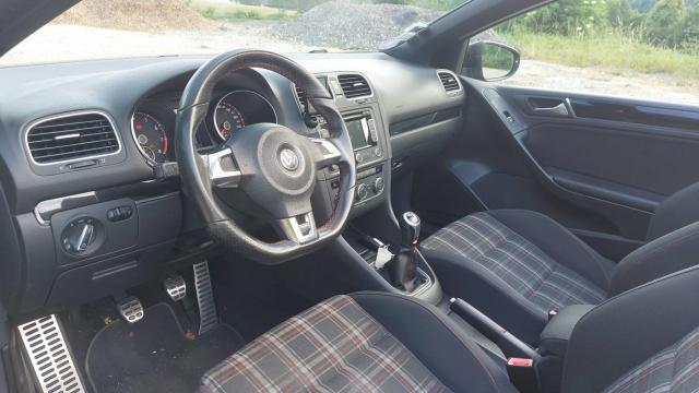 Volkswagen Golf Cabriolet image 1