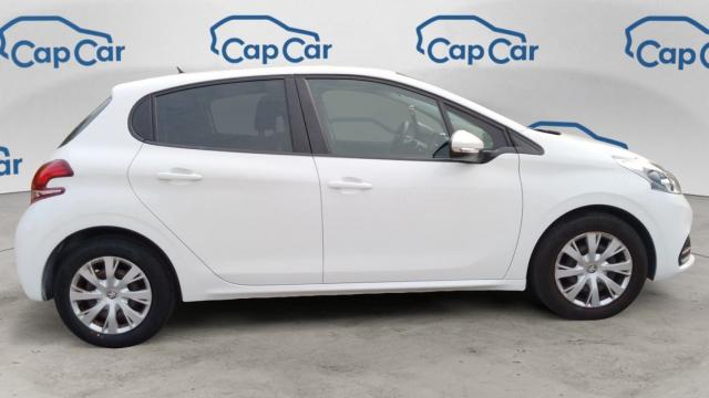 Peugeot 208 image 2