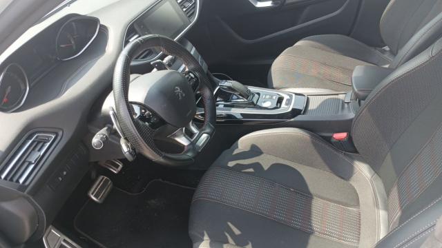 Peugeot 308 image 3
