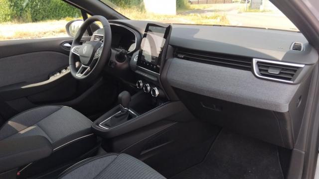 Renault Clio image 8