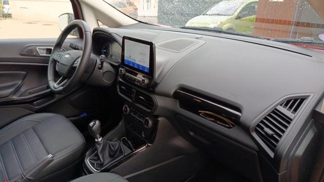 Ford Ecosport image 9