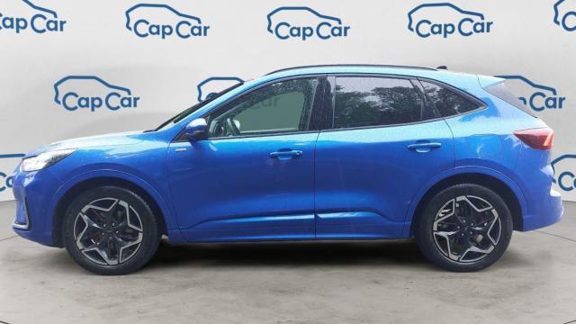 Ford Kuga image 1