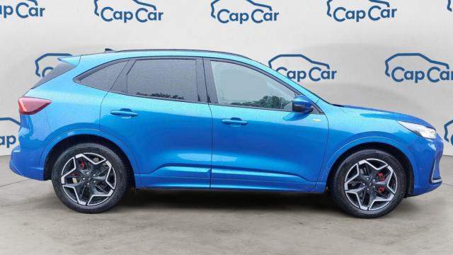 Ford Kuga image 7