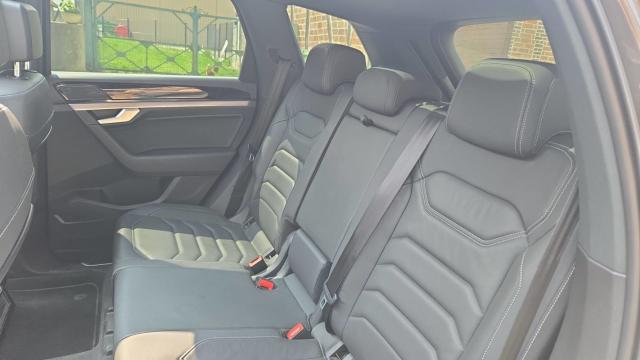 Volkswagen Touareg image 9
