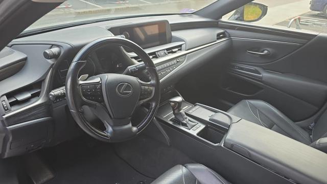 Lexus Es image 7