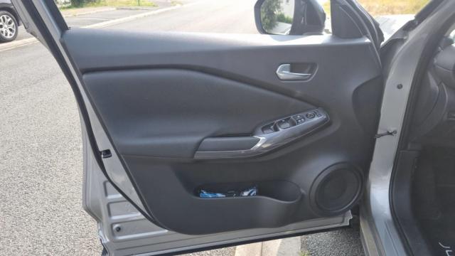 Nissan Juke image 5