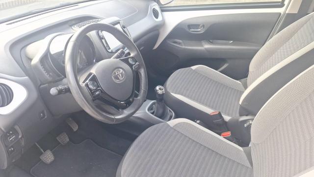Toyota Aygo image 2