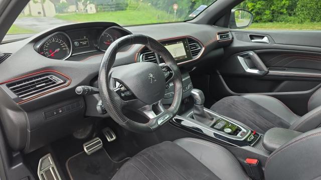 Peugeot 308 image 9