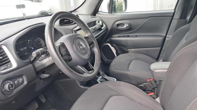 Jeep Renegade image 1