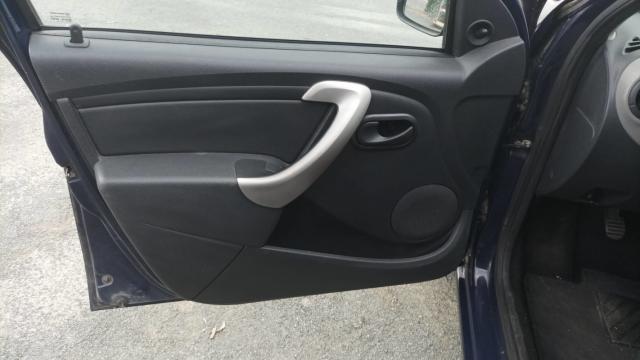 Dacia Sandero image 2