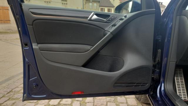 Volkswagen Golf image 7
