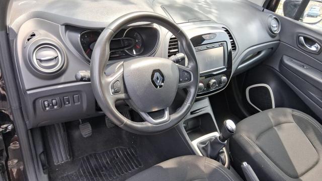 Renault Captur image 2