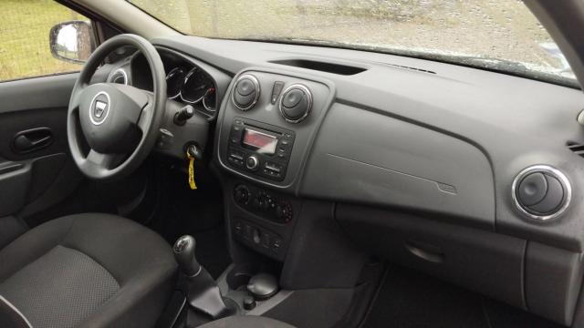 Dacia Sandero image 9