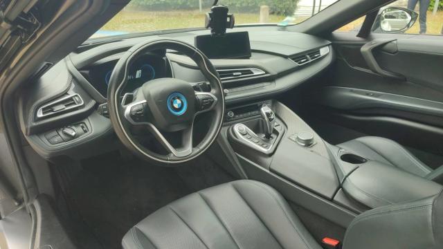 Bmw I8 image 4