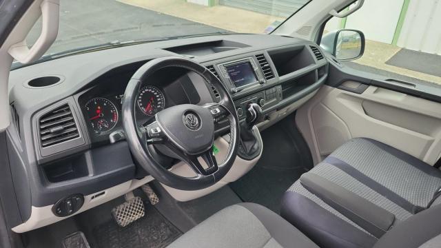 Volkswagen Transporter image 5