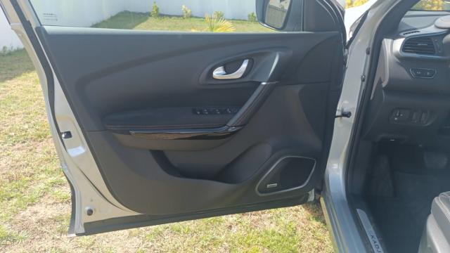 Renault Kadjar image 2