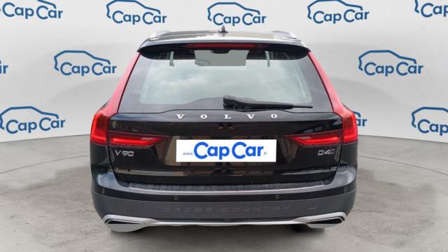 Volvo V90 Cross Country image 9