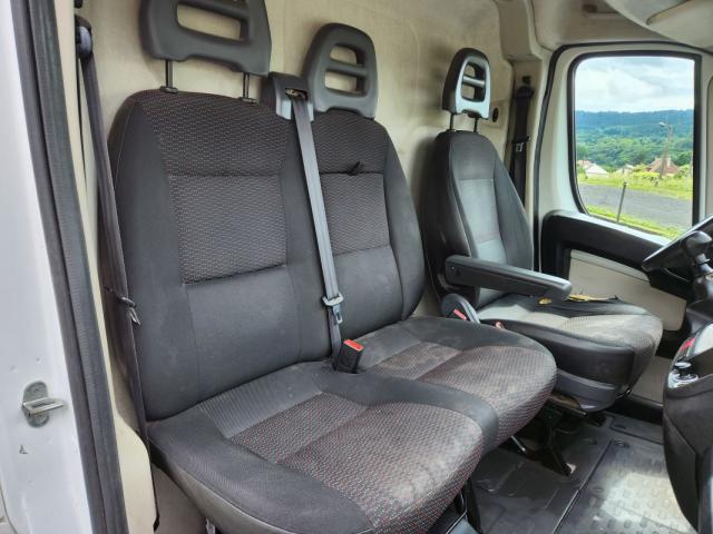Peugeot Boxer image 3