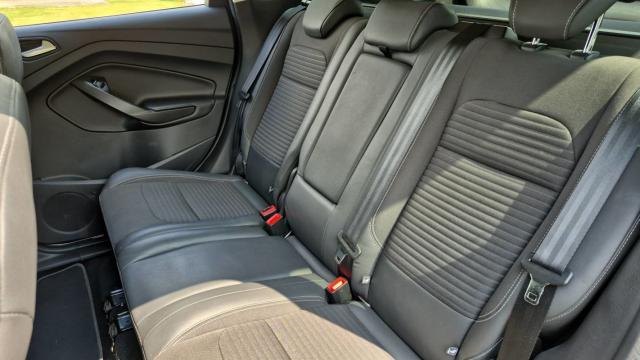 Ford Kuga image 5