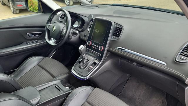 Renault Grand Scénic image 6