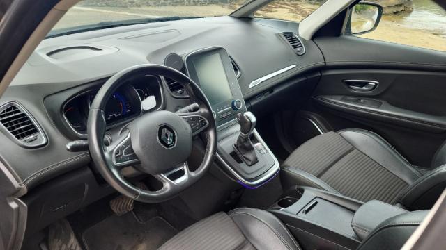 Renault Grand Scénic image 9