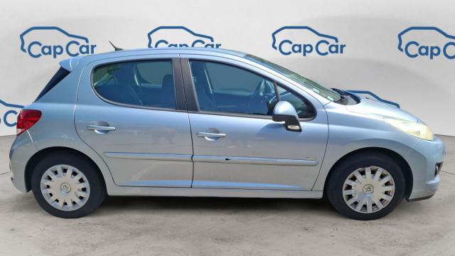 Peugeot 207 image 9