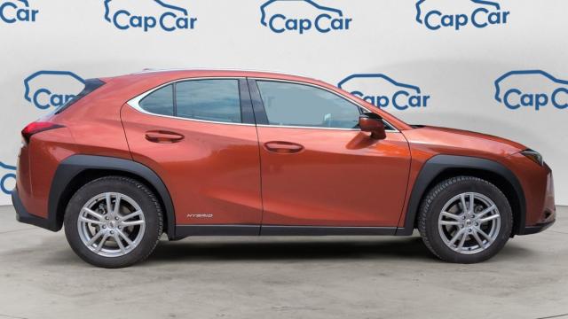 Lexus Ux image 8