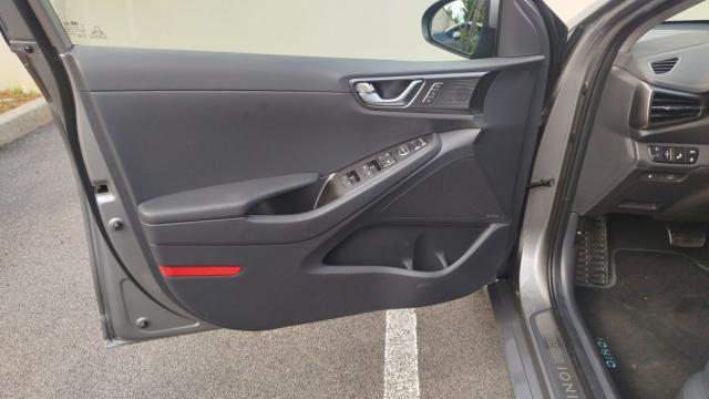 Hyundai Ioniq image 7