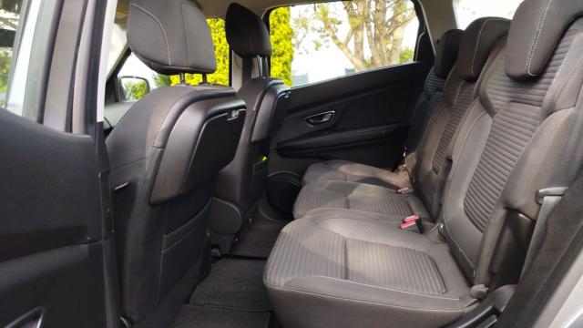 Renault Grand Scénic image 3