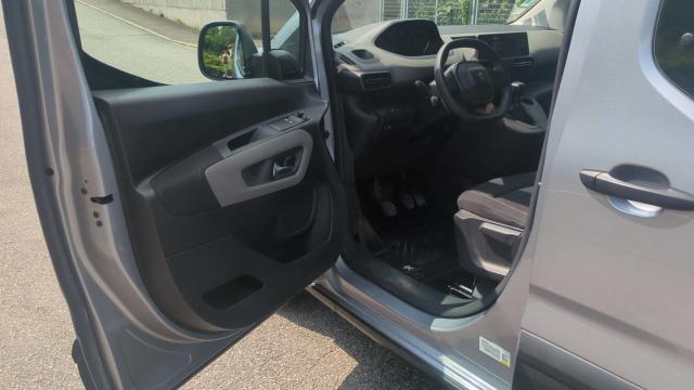 Peugeot Rifter image 3