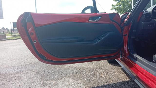 Mazda Mx-5 image 6