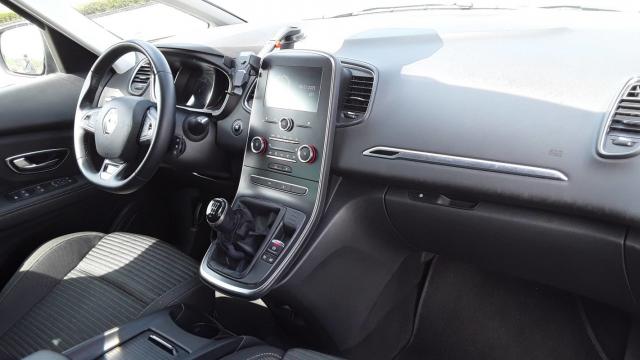 Renault Grand Scénic image 4