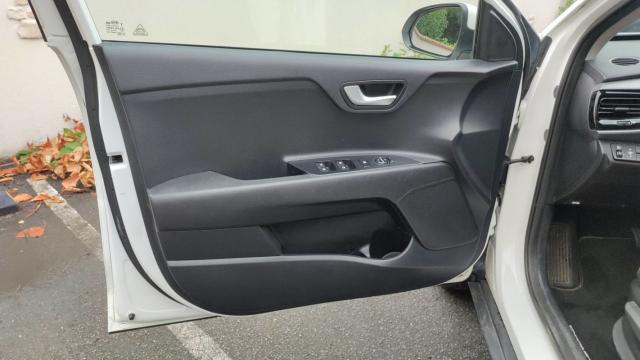 Kia Stonic image 9