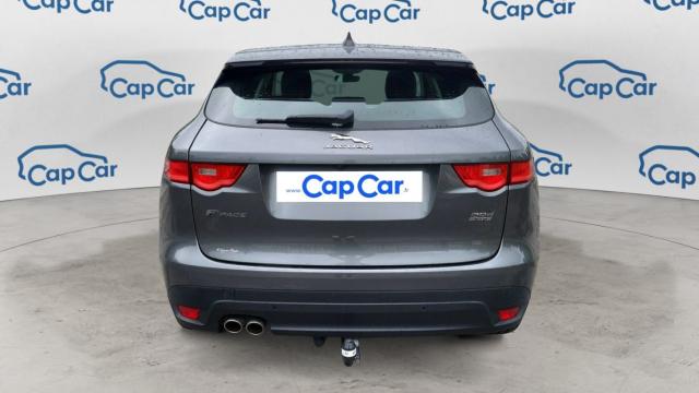 Jaguar F-Pace image 9