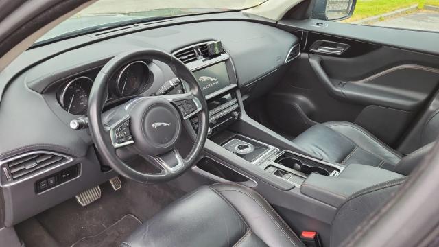 Jaguar F-Pace image 1