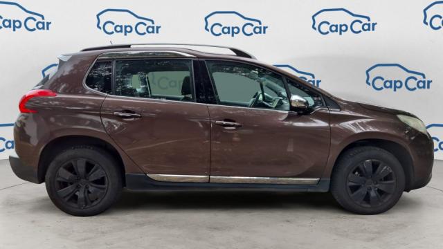 Peugeot 2008 image 2